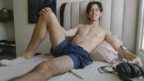 Snapshot of manu_vera8 chatting on May 9, 9:53 pm Manuel online show from May 9, 9:53 pm