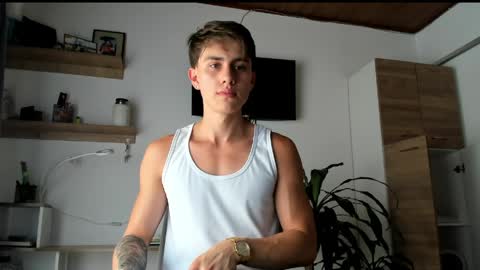 manucute 23  online show from April 4, 6:16 pm