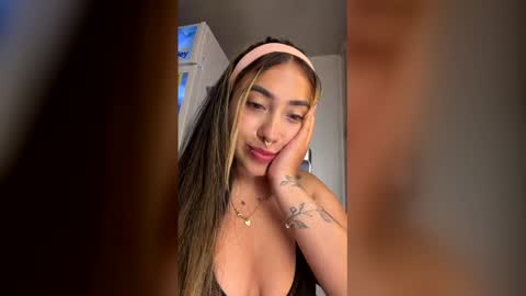Manuela  online show from May 28, 8:22 am