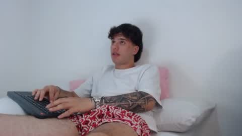 Manuel online show from July 26, 12:41 am