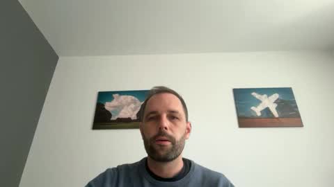 manynaaamess online show from October 2, 9:38 am