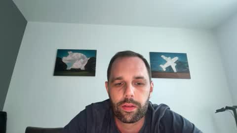 manynaaamess online show from October 13, 3:01 pm