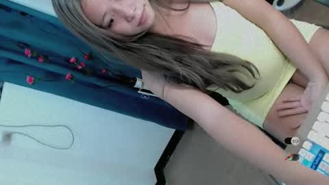 mar_marie online show from April 30, 1:50 pm