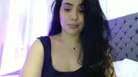 Snapshot of mara4sweet chatting on December 15, 8:58 pm mara4sweet online show from December 15, 8:58 pm