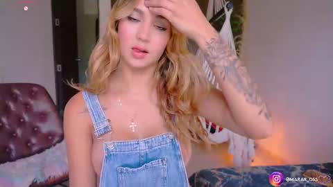 Snapshot of mara__ross chatting on June 18, 3:49 pm Mara Independent Model online show from June 18, 3:49 pm