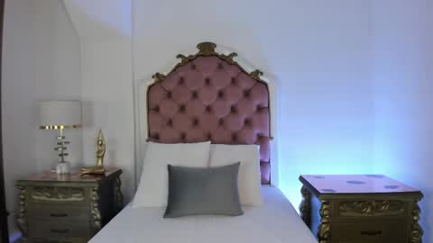 Mara online show from November 17, 3:45 am