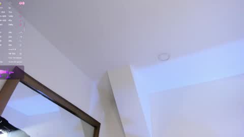 Mara online show from December 20, 4:52 am