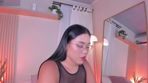 Snapshot of mara_brooks chatting on March 4, 6:58 pm Mara online show from March 4, 6:58 pm