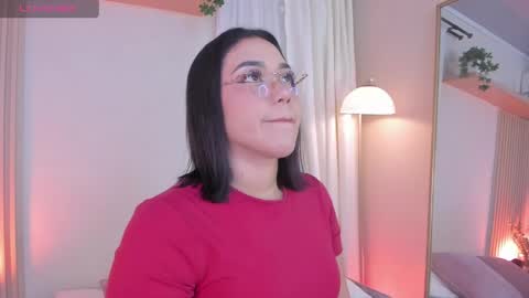 Snapshot of mara_brooks chatting on June 7, 8:34 pm Mara online show from June 7, 8:34 pm