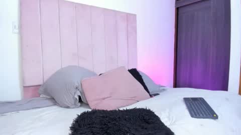 Mara  online show from January 9, 11:56 pm