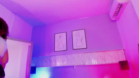 Mrs. Sweet online show from February 26, 8:26 am