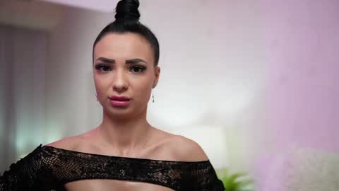  Mara  online show from January 10, 9:53 pm