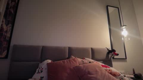 Marakuia online show from December 20, 6:59 pm