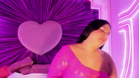 maralinette22 online show from November 8, 10:48 am