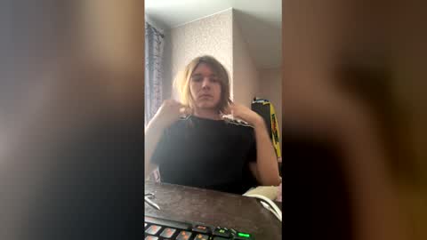 maratraher online show from February 11, 10:42 am