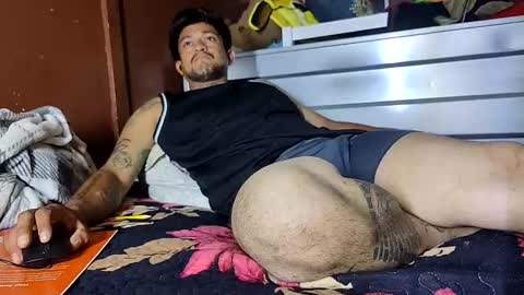 Snapshot of maravillanelsonernesto chatting on May 16, 8:44 am maravillanelsonernesto online show from May 16, 8:44 am
