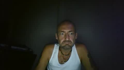 Snapshot of marc_cereza chatting on October 19, 6:36 am marc_cereza online show from October 19, 6:36 am