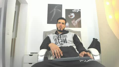 Marc Ruffalo online show from April 15, 11:28 am