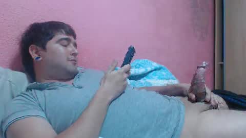 Snapshot of marccarter420 chatting on February 6, 10:24 pm marccarter420 online show from February 6, 10:24 pm