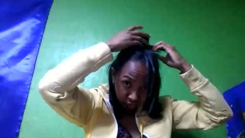 Snapshot of marcela699987 chatting on June 9, 12:17 pm marcela699987 online show from June 9, 12:17 pm