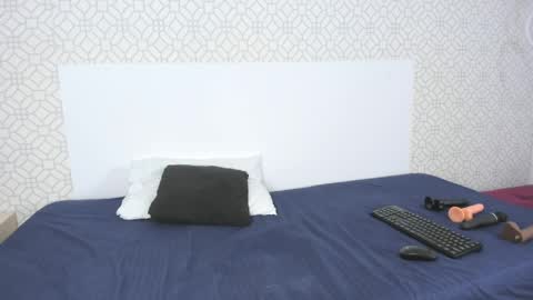 Marcela Cortes online show from April 13, 10:04 pm