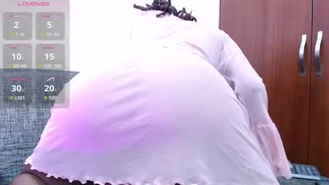 Snapshot of marcelagreyy chatting on September 19, 12:56 am MARCELA online show from September 19, 12:56 am