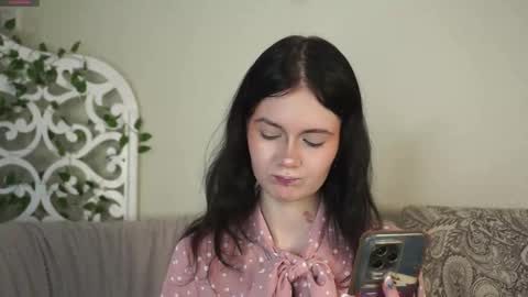 Marcelline online show from February 14, 3:47 am