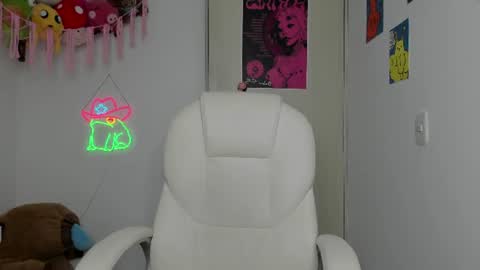 Marceline online show from July 28, 11:05 am