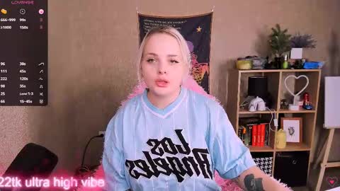 Sara online show from February 9, 12:19 pm