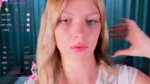Snapshot of marcia_walker chatting on June 19, 7:34 am Sonya online show from June 19, 7:34 am