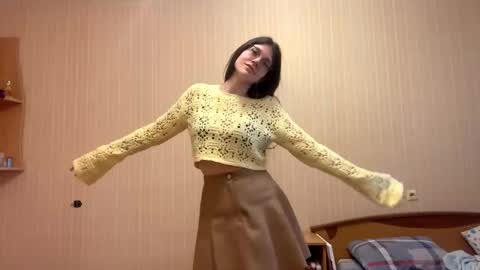 Amily online show from February 18, 2:46 pm