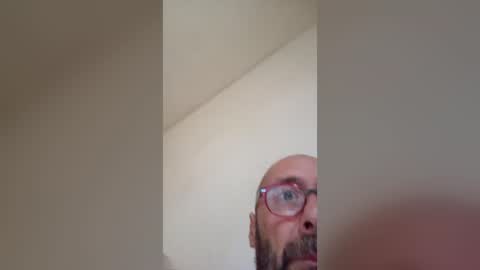 Snapshot of marco05rm682049 chatting on July 12, 1:46 pm marco05rm682049 online show from July 12, 1:46 pm