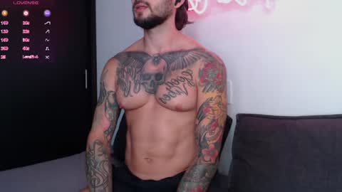 Snapshot of marco_allison43 chatting on June 3, 4:23 pm marco_allison43 online show from June 3, 4:23 pm