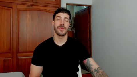 Snapshot of marco_tahani_ chatting on June 6, 3:06 pm Marco IG marco tahani online show from June 6, 3:06 pm