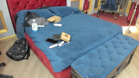 marcovitto online show from December 4, 11:52 am