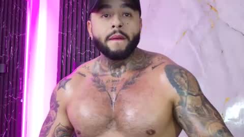 Snapshot of marcus_fit1 chatting on February 27, 3:06 am Marcus online show from February 27, 3:06 am