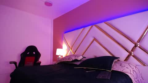 Marcus Hanks online show from February 3, 5:07 am