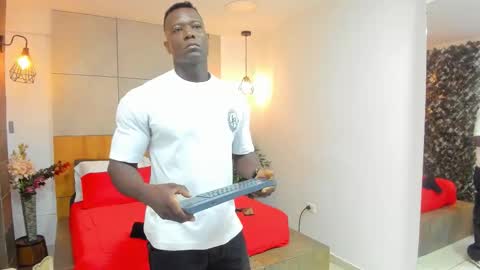 Marcusssss online show from February 5, 11:37 am