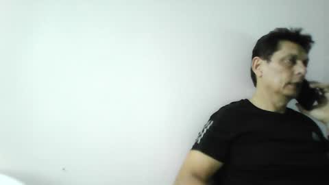 Snapshot of marcuskelvin chatting on May 20, 2:51 am Marcus online show from May 20, 2:51 am