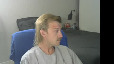 Snapshot of marcusmaxxx chatting on February 14, 12:41 am marcusmaxxx online show from February 14, 12:41 am