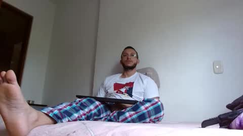   online show from November 4, 5:12 pm