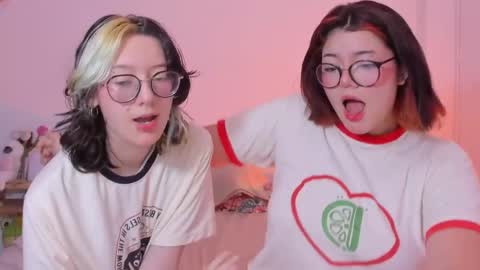 danna online show from March 1, 1:22 am