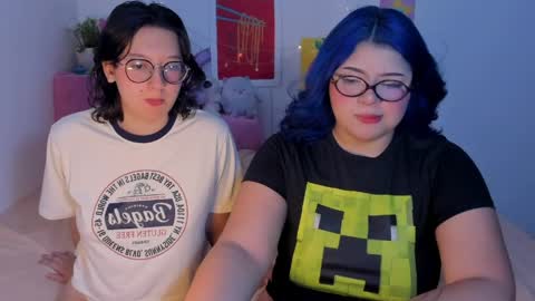 Snapshot of marcy_grey chatting on May 31, 1:14 am danna online show from May 31, 1:14 am