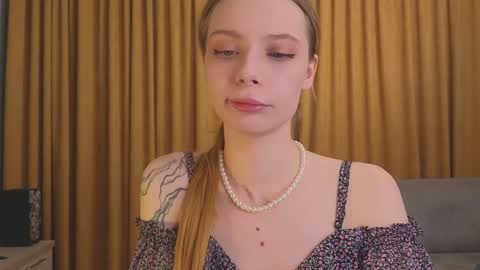 Snapshot of margareata chatting on December 16, 8:09 am - Alisa online show from December 16, 8:09 am