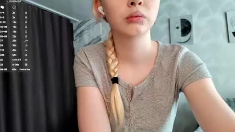 Snapshot of margaretasey chatting on July 2, 1:27 am Margaret online show from July 2, 1:27 am