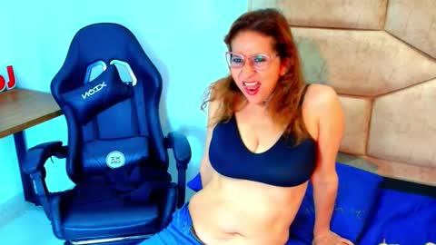 Snapshot of margareth_rouss7 chatting on March 18, 1:03 pm margareth online show from March 18, 1:03 pm