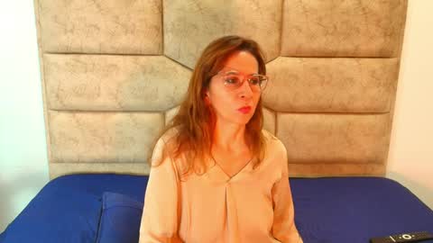 Snapshot of margareth_rouss7 chatting on April 10, 2:00 pm margareth online show from April 10, 2:00 pm