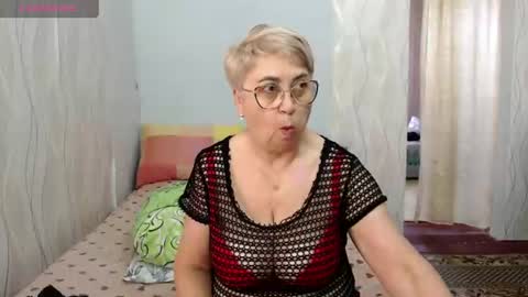 MargaretStar online show from June 20, 9:01 am