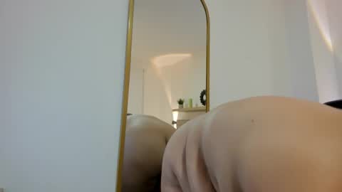 M A R G I E online show from January 6, 12:42 pm