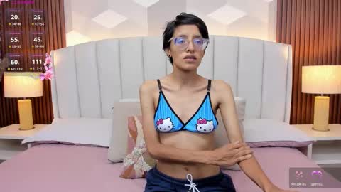 Aitana online show from November 4, 1:27 am